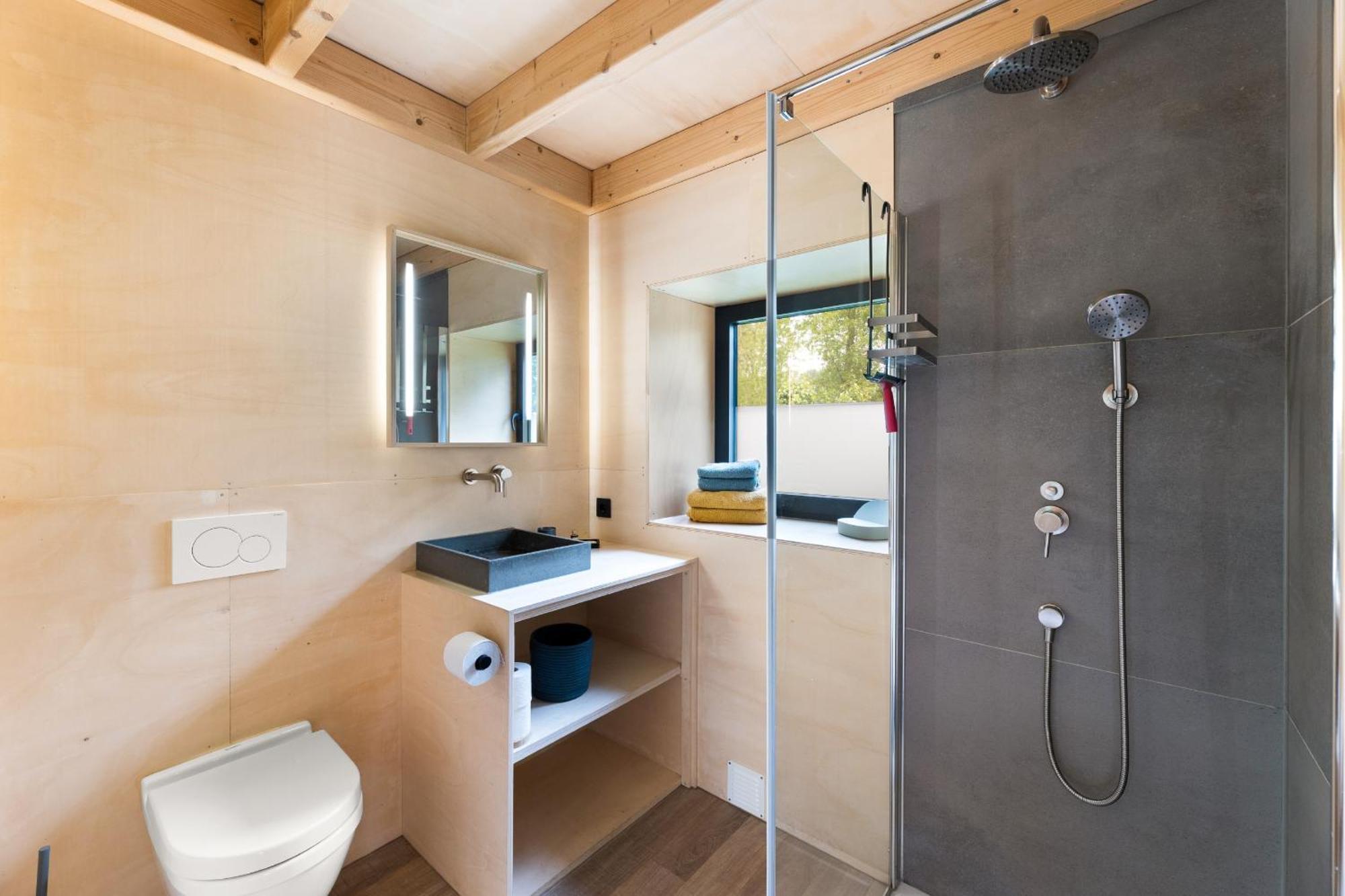 Romantisch Huisje Met Houtkachel & Airco Op 2,5Km Van Zee Groede Exterior foto